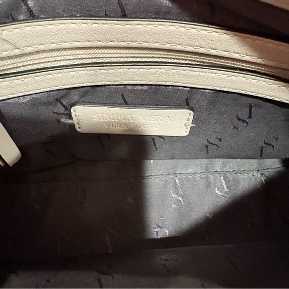 Vera Wang Cross Body Bag Dyed with Gray & White Color - Picture 11 of 16